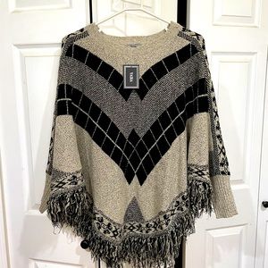 Poncho/sweater